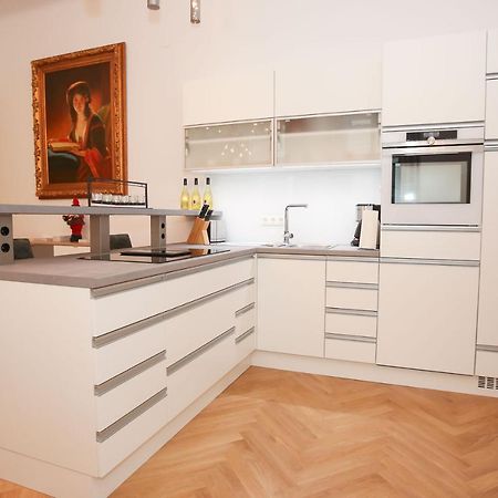Luxusapartment Altes Rathhaus Вена Экстерьер фото