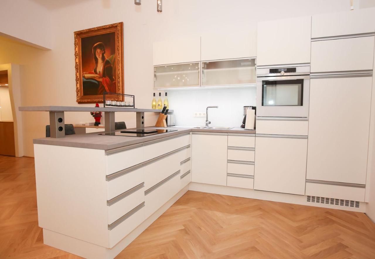Luxusapartment Altes Rathhaus Вена Экстерьер фото