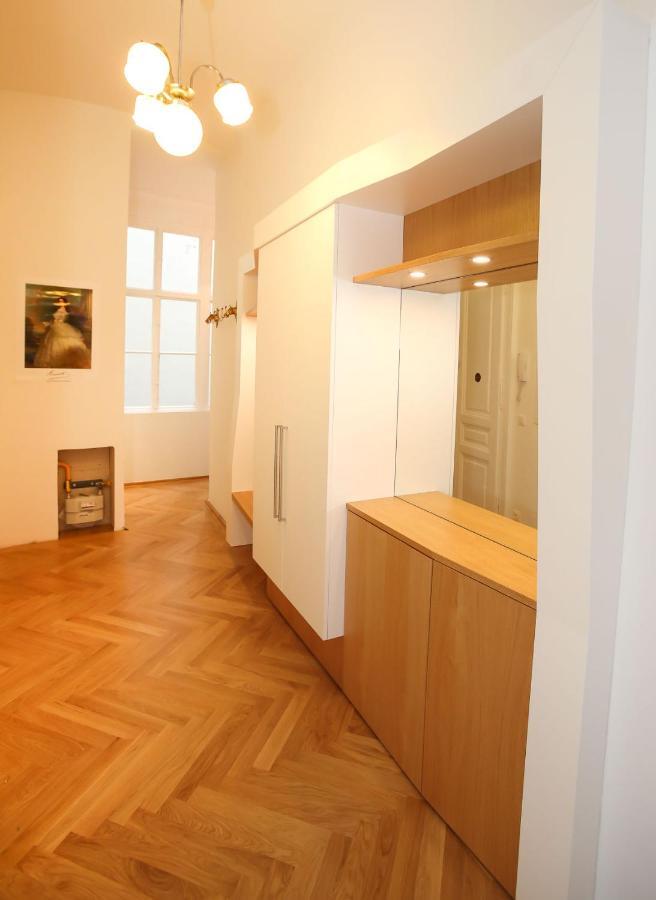 Luxusapartment Altes Rathhaus Вена Экстерьер фото