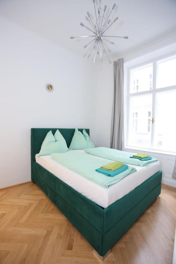 Luxusapartment Altes Rathhaus Вена Экстерьер фото