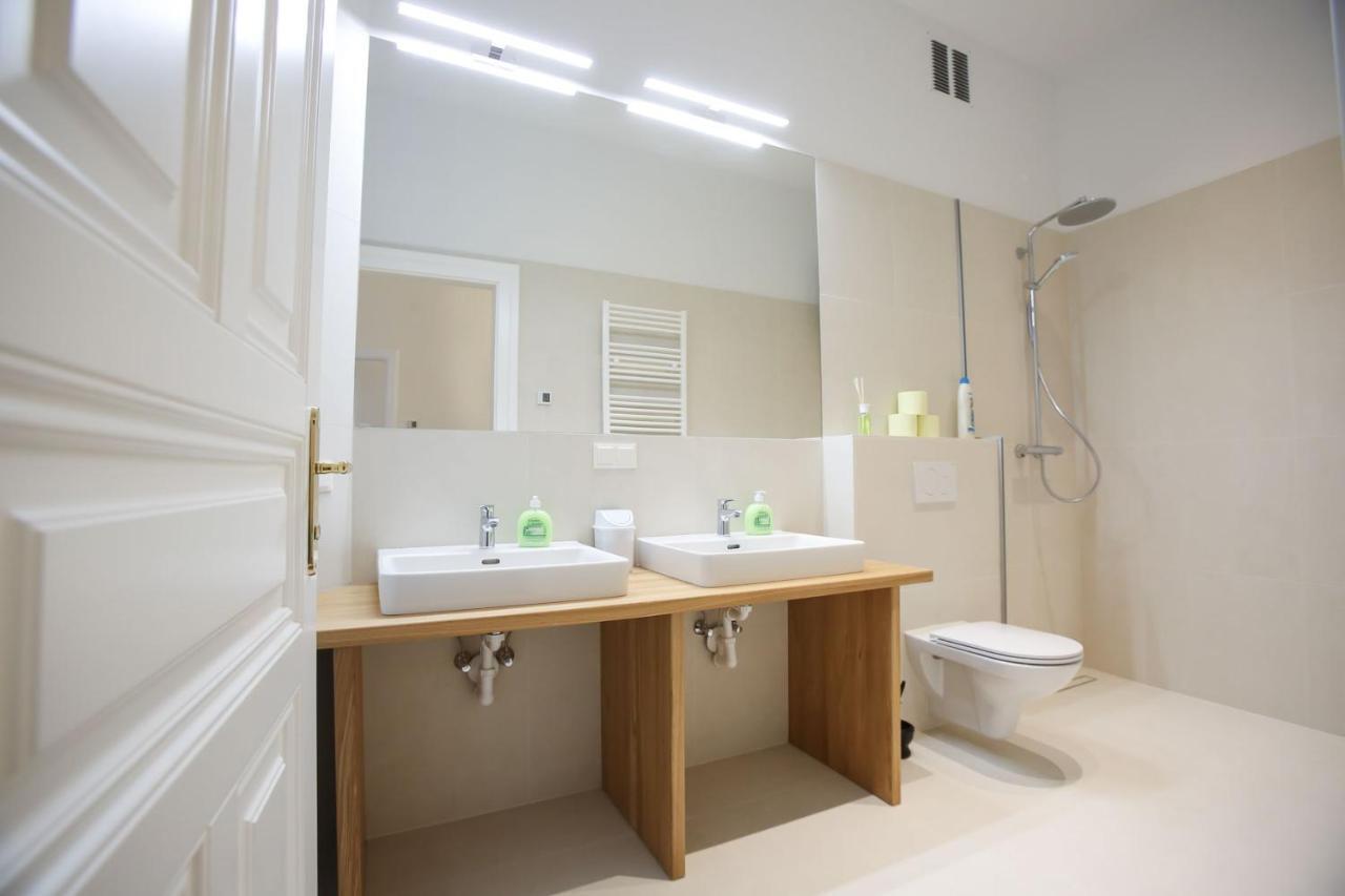 Luxusapartment Altes Rathhaus Вена Экстерьер фото